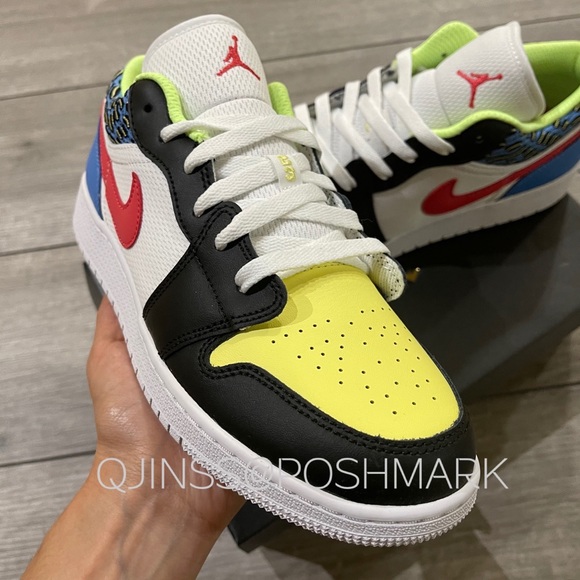 Air Jordan 1 Low Multi-Color GS - Picture 2 of 9